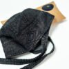 Juoda kepuraitė – skarelė, Džinsinė bandana
